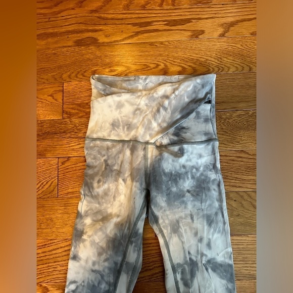 Lululemon align leggings - Picture 5 of 9